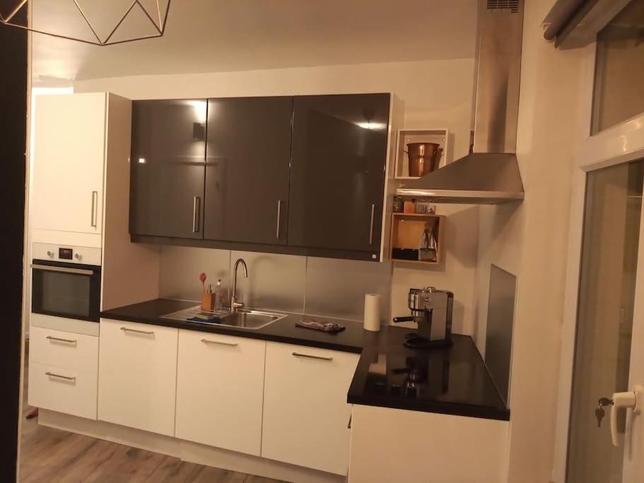 Apartment La Vie Hors Chateau